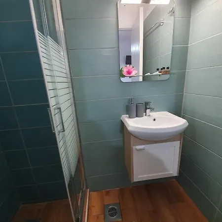 Kosinmyheart 11 & Studio10 Kos Town