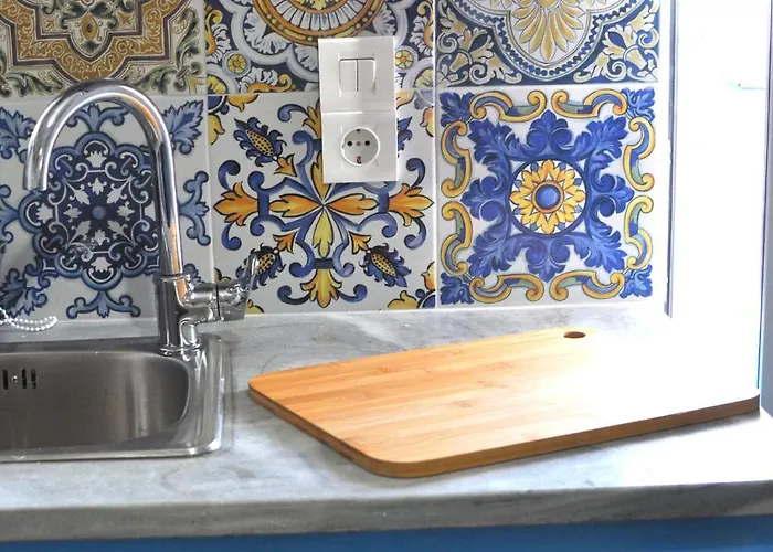 Kosinmyheart 11 & Studio10 מלון דירות 4*